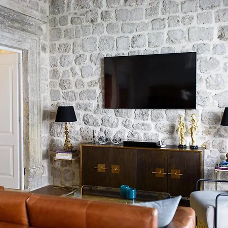 W By Duhomes * 杜布罗夫尼克